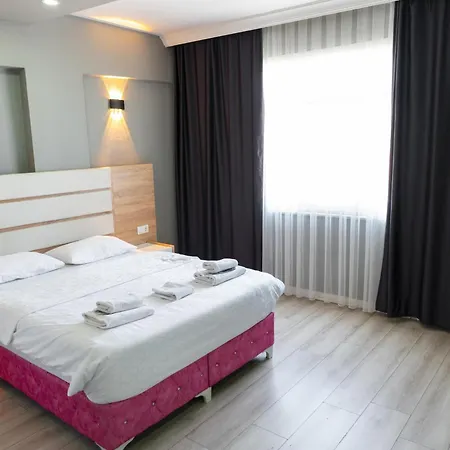 Rio's Kurtkoey Hotell