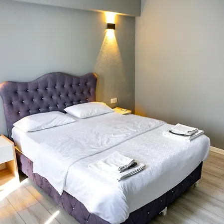 Hotell Rio's Kurtkoey 3*