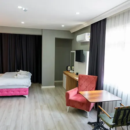 Hotell Rio's Kurtkoey 3*